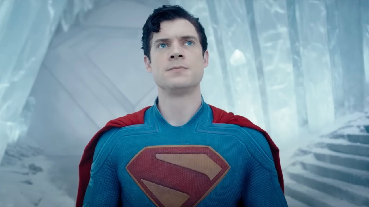 スーパーマンの監督は、映画の（ネタバレ）のカメオの真の理由を明らかにしましたが、私は「感動的な」側面を考えていませんでした