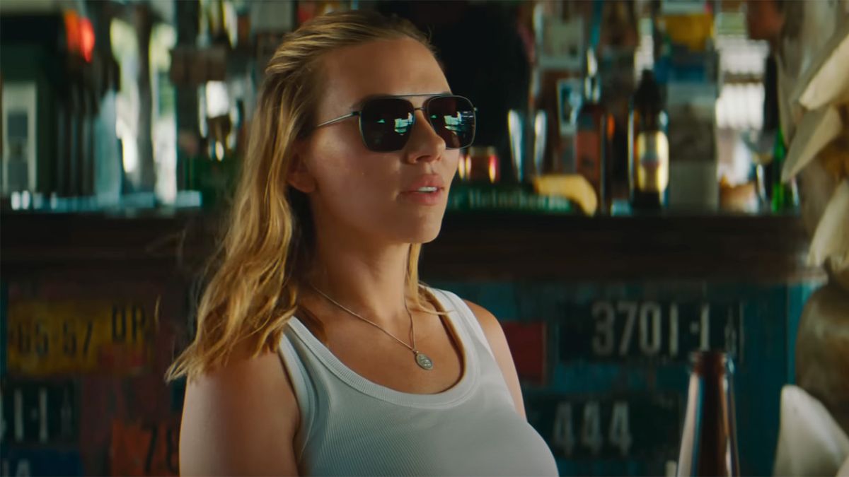 スカーレット・ヨハンソンは、彼女のjワールドプレミアで彼女の兄弟と「完全な円の瞬間」を明らかにします、そして、彼女が私たちに彼女が双子だと思い出させるとき、私は大好きです
