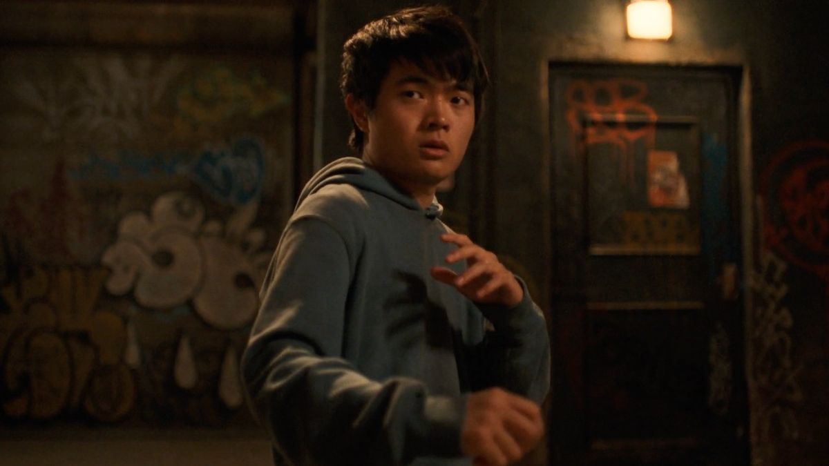 karate-kid：legends-crewは、その野生の路地の戦いのシーンを排他的な舞台裏のクリップにまとめることについて語っています