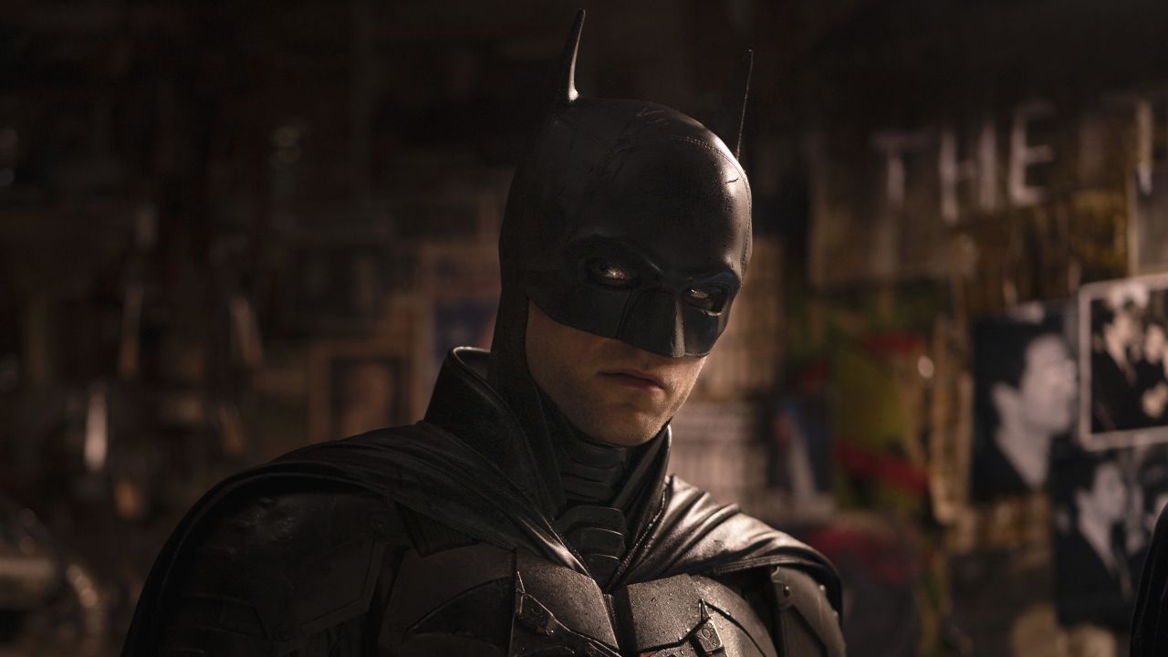 バットマンの作家はdcプロジェクトを別のキャラクターのためにからかいます、そして私は理論を持っています