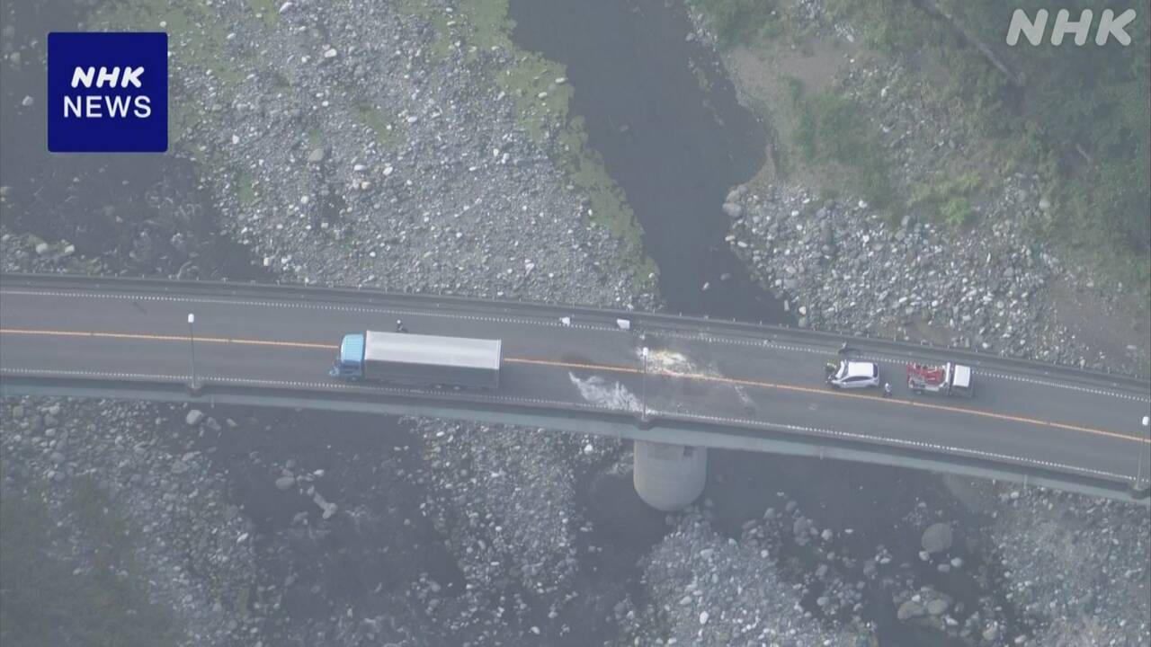 神奈川-山北町-大型トラックと乗用車-正面衝突-5人搬送2人死亡-|-nhk