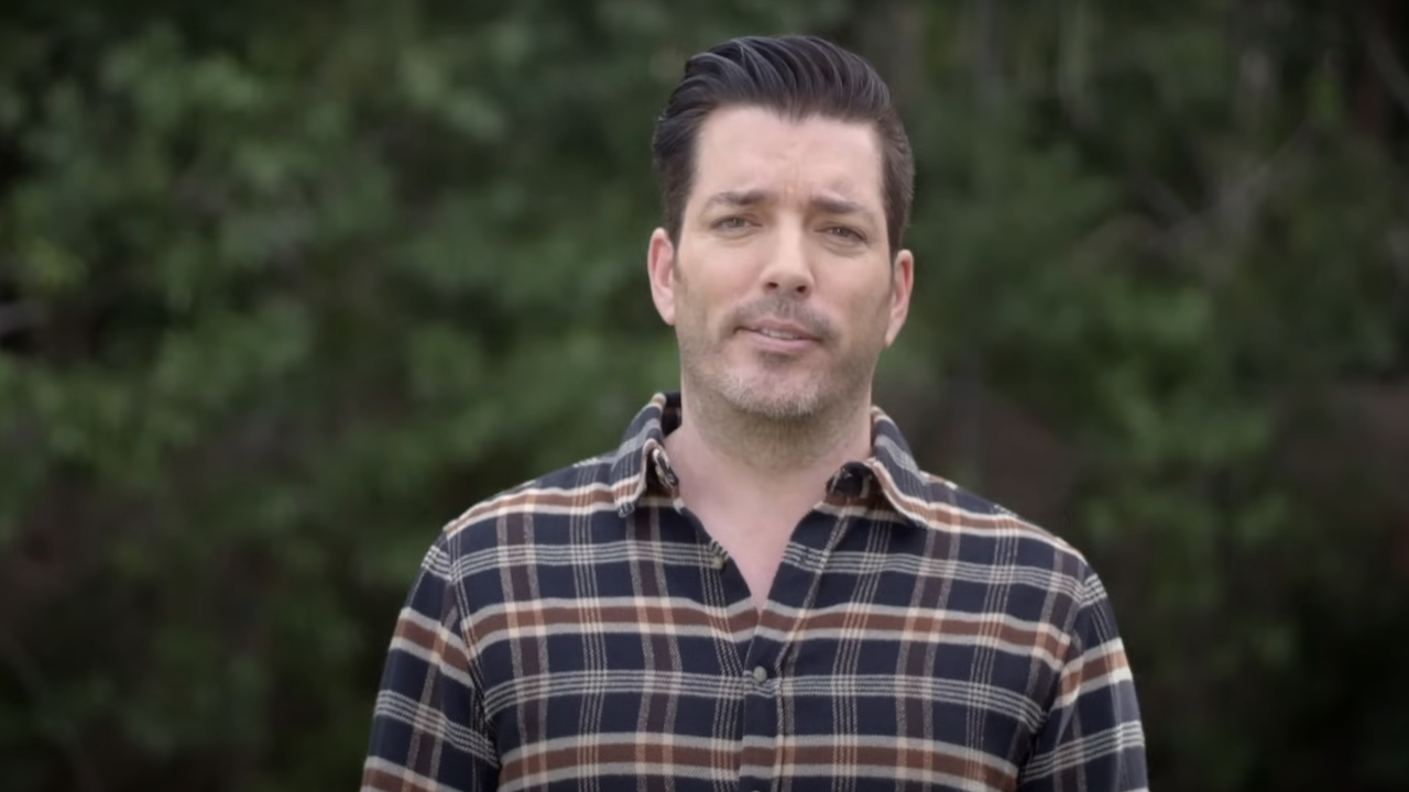 ファンがもっとショーがキャンセルされるのではないかとファンが心配しているので、hgtvの星の束は発言しなければなりませんでした