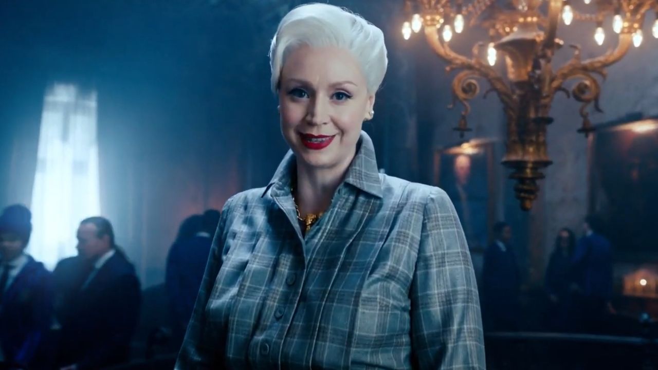 ジェナ・オルテガがショーが「ひどい間違い」を犯したことを認めた後、水曜日のシーズン2がグウェンドリン・クリスティを取り戻すことを最初に考えた方法