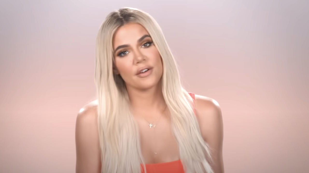 khloekardashianは、インターネットユーザーがキムのウイルススキム製品を「機能しない」と言った後、拍手しました
