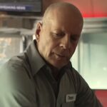エマ・ヘミング・ウィリスは、ブルース・ウィリスの認知症とそれが彼のコミュニケーションにどのように影響しているかについての健康の最新情報をお勧め​​します