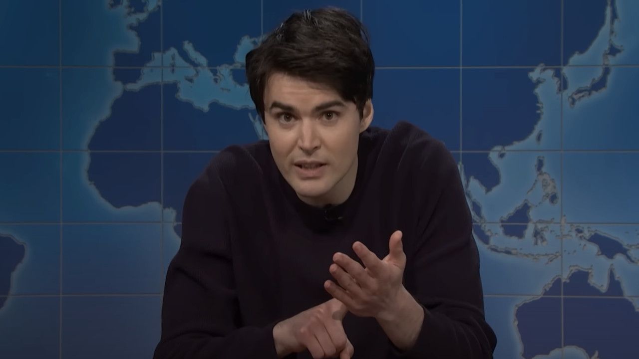 マイケル・ロングフェローは、彼のsnl発砲の背後にあるスーパーアウクワードの詳細を明らかにし、なぜ解雇されているのかを明らかにしています