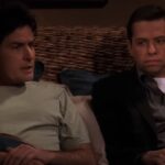 チャーリー・シーンが彼のnetflixドキュメンタリーに登場した2人半の男の共演者であるjon-cryerを送ったセンチメンタルなメッセージ