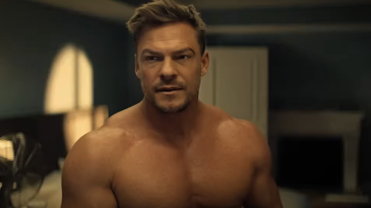 アラン・リッチソンは彼がアスレチックかどうか尋ねられました、そして、私はリーチャースターのユーモラスに生意気な反応を期待していませんでした