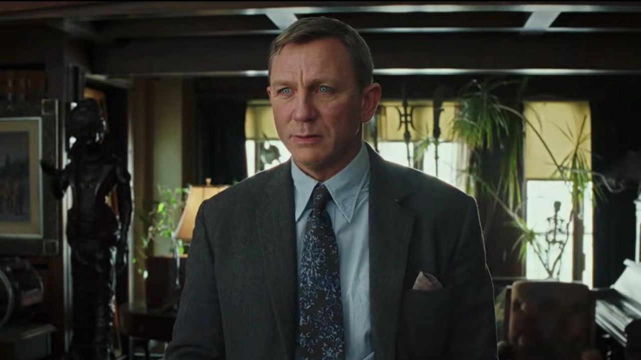 ダニエル・クレイグは、彼が4番目の映画に戻ってくるのを見たいと思っている卒業生のナイフを明らかにします、そして私はこれが起こることを望んでいます