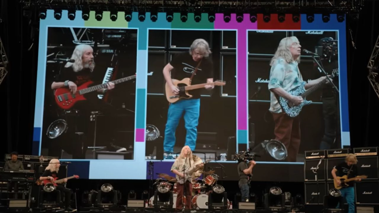 批評家はspinal-tap-iiを見てきました:終わりは続き、彼らはそれがオリジナルとどのように比較されるかについて強い意見を持っています