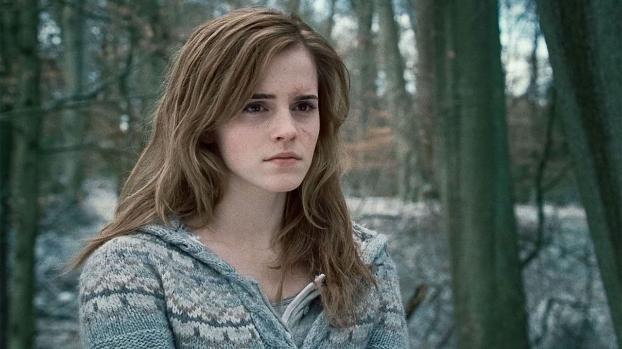 「いくつかの点で、私は本当に宝くじに勝ちました。」エマ・ワトソンは、ハリー・ポッターがボトルに稲妻であることと、演技について見逃さないことについて本物になります