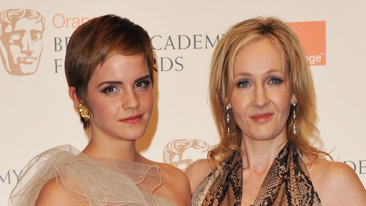 エマ・ワトソンは、jkローリングとの現在の関係について本物になり、何が彼女を
