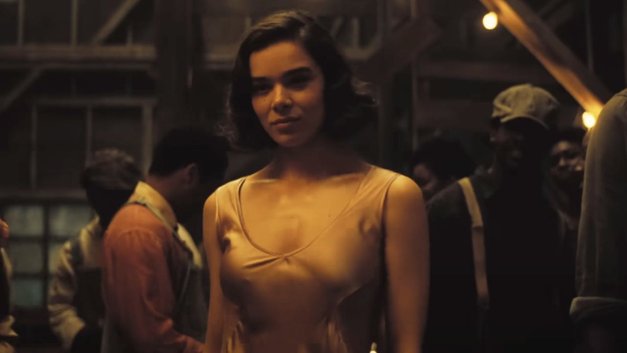 hailee-steinfeldは、そのバイラルな罪人の線が彼女に引用されていることとその理由について彼女の考えを共有しています
