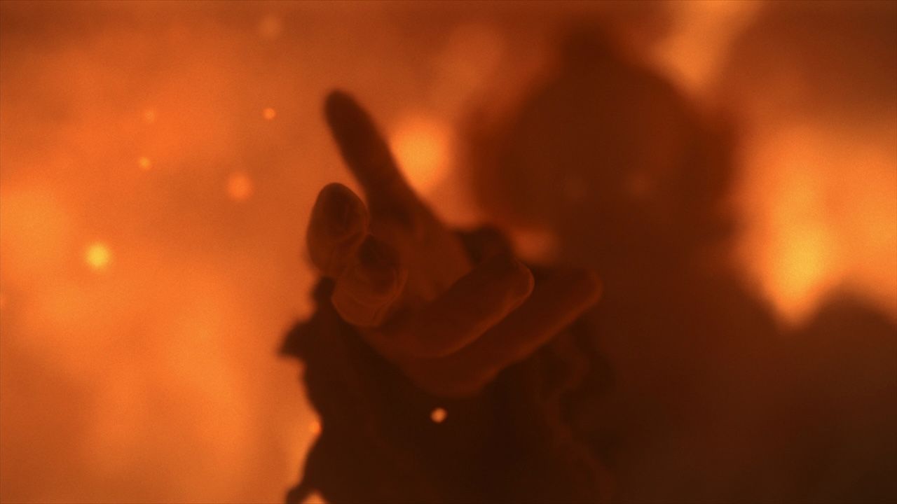 「ペニーワイズはしばらく見られません」:-デリーへようこそ、スティーブン・キングの新シリーズで-it-を隠したり明らかにしたりするアプローチを説明