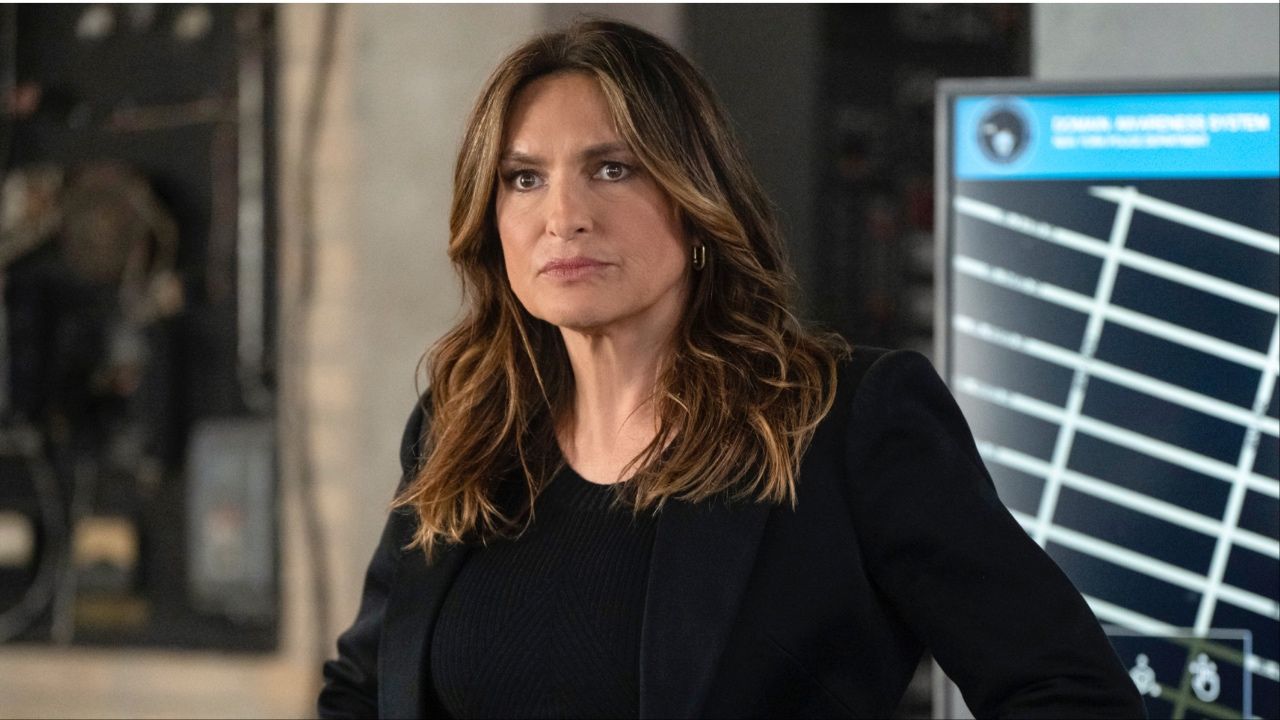 「大変な事だった」:マリスカ・ハージティ、法と秩序における大死について本当のことを語る:svuのシーズンプレミア
