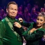 アンディ・リヒターがdwts、エマ・スレーターらから誕生日の愛を受け取る中、彼は