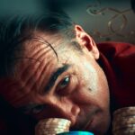 『小さな選手のバラード』がnetflixに登場、批評家たちはコリン・ファレルの「絶望的な」スリラーについて意見を述べている