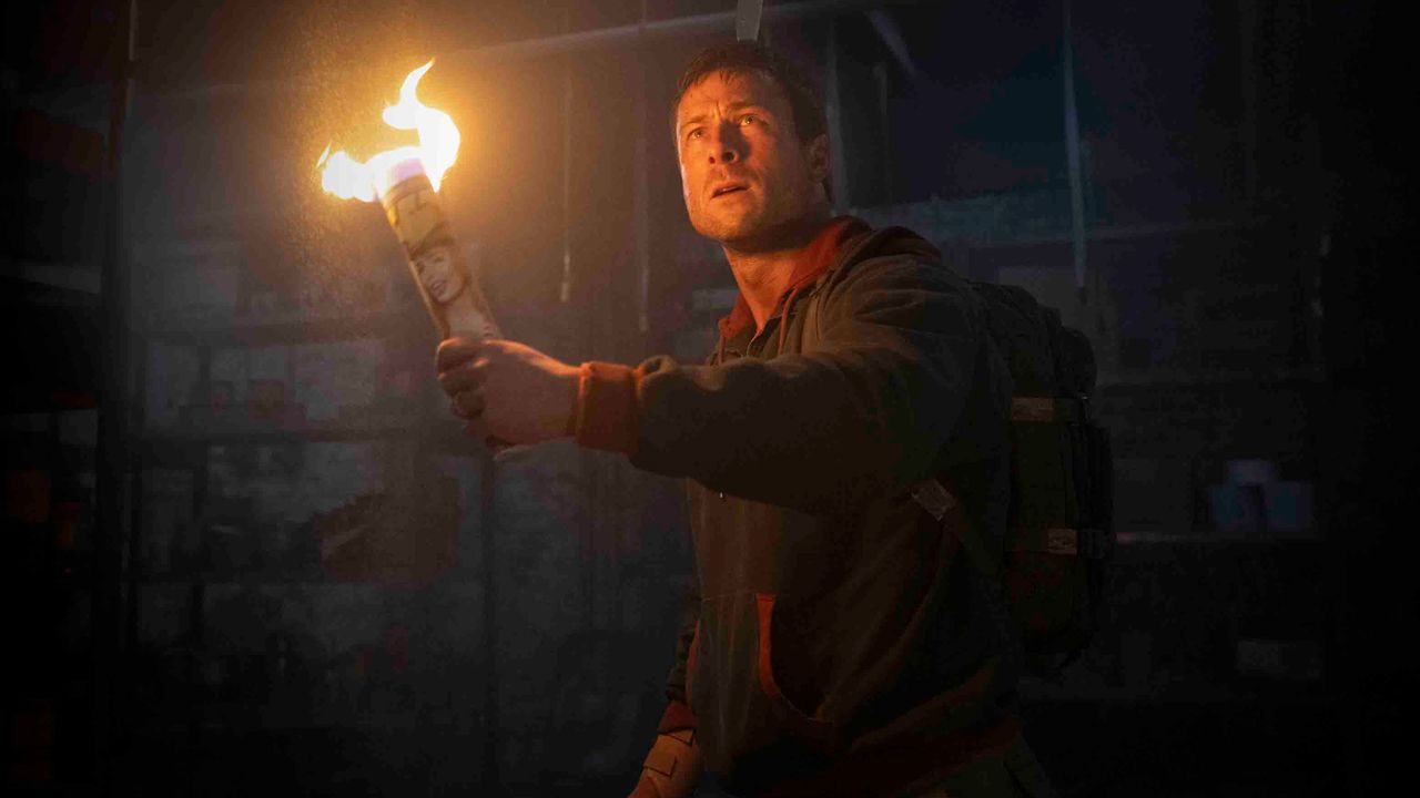 『ランニングマン』が上映され、グレン・パウエル監督の映画に対する最初の反応は、どのようにして「スティーヴン・キングの小説で魔法を詰め込んだ」のかを掘り下げている