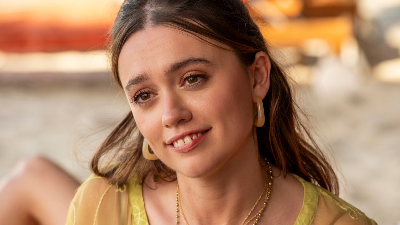 エイミー・ルー・ウッドは、ホワイト・ロータスがボディイメージの問題を克服するのに役立ったと語る