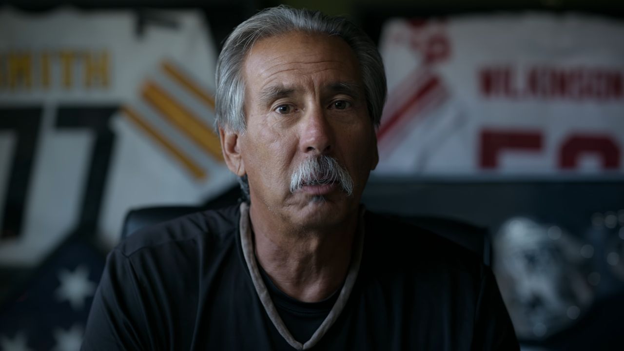 悲劇的な学校銃乱射事件で亡くなった元選手らがラストチャンスuのジョン・ビーム氏を悼む