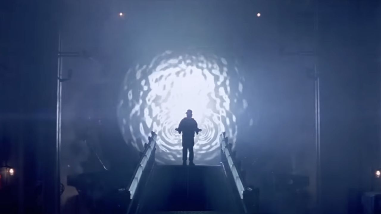 「私の旅は一周する」:-スターゲイト-リバイバルのショーランナーが-sf-フランチャイズの復活に関する感動的なメッセージを共有