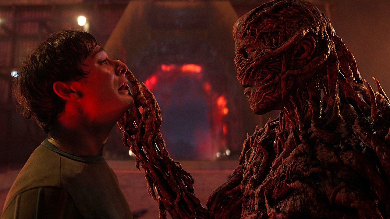 『ストレンジャー・シングス』のダファー・ブラザーズ、ヒュージがねじれることを明らかに（そして今ならわかる）