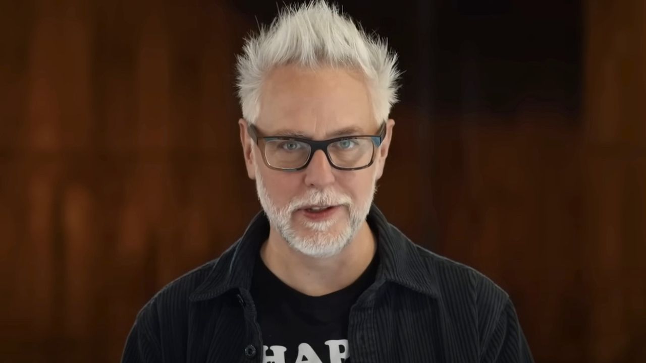 netflixとワーナー・ブラザースとの契約が進む中、ジェームズ・ガン監督、dc映画を「劇場公開」するという決意を表明