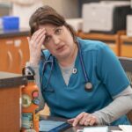 ピーコックの1000番目のセントデニの医療広告についにうんざりしたのでしぶしぶ見ました