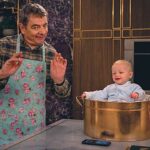 ローワン・アトキンソンの『man-vs.ビーは私に不安を与えたが、批評家は人間対人間だと言う赤ちゃんは「まったく違う方向」へ