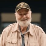 「私たちは偉大な友人を失いました」：ロブ・ライナーと妻ミシェルの死にハリウッドのジェイミー・リー・カーティス、ケーリー・エルウィスらが反応