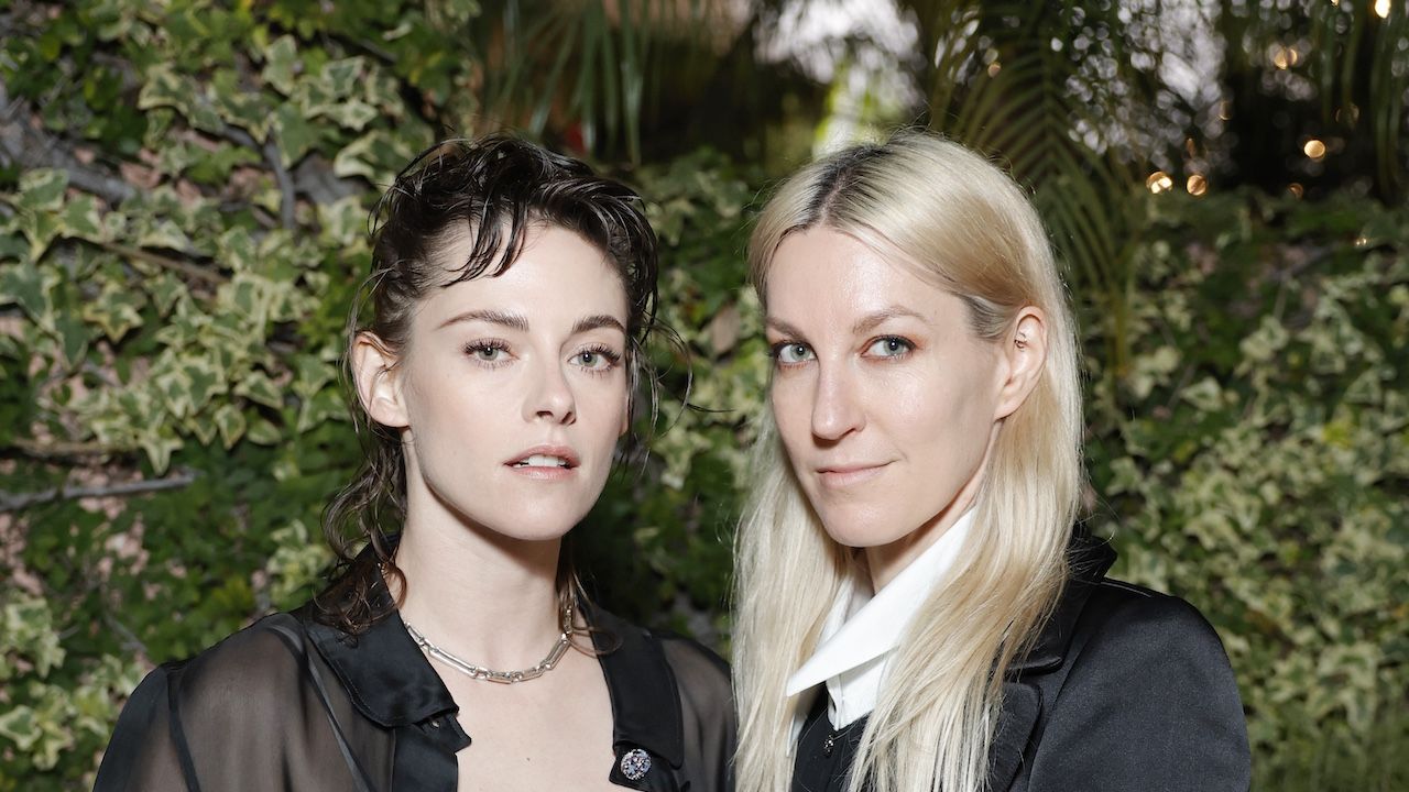 誰かがクリステン・スチュワートに「結婚生活」について尋ねた、そして彼女は自分とディランがもたらすものについて本当のことを理解した