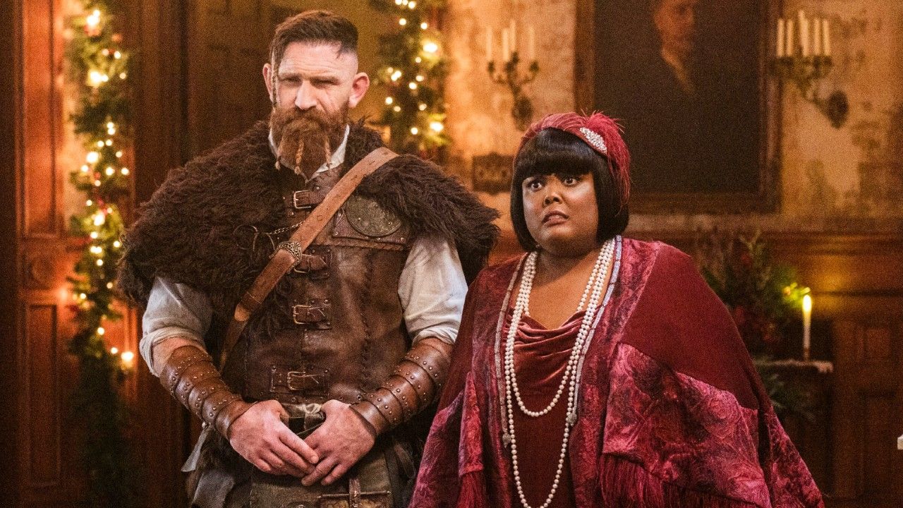 ゴーストのデヴァン・チャンドラーは長い間私に「他の人たち」は「家の誰かとつながっている」と言っていた、そして私は推測する