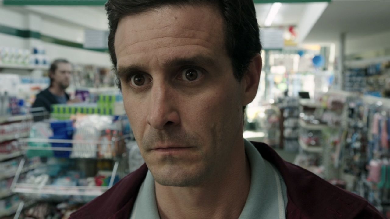 it：第2章とワイヤースター、ジェームズ・ランソン氏が自殺の疑いで46歳で死去