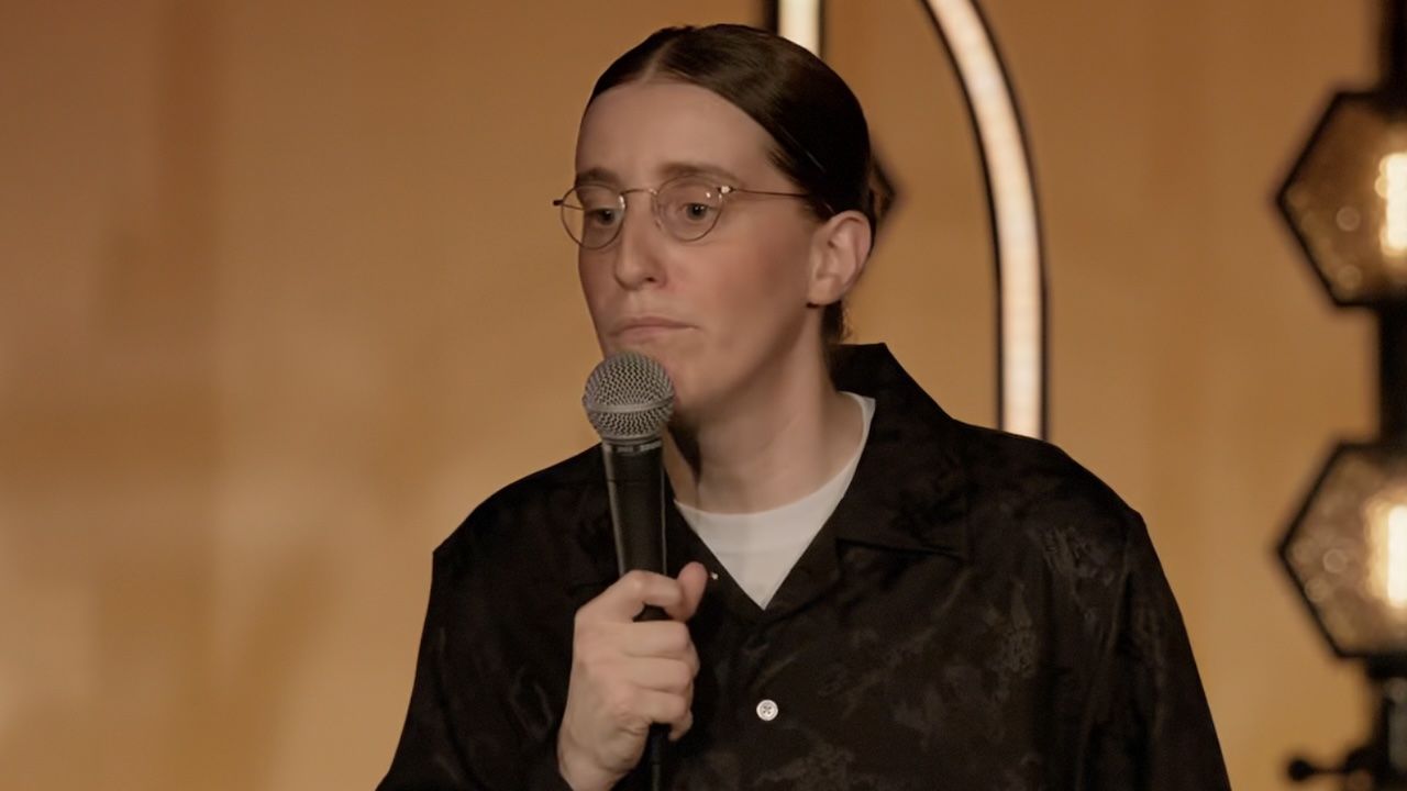 2025-年のテレビで、スタンドアップ-スペシャルで他のどの番組よりも大笑いしました-(ただし、警告です)