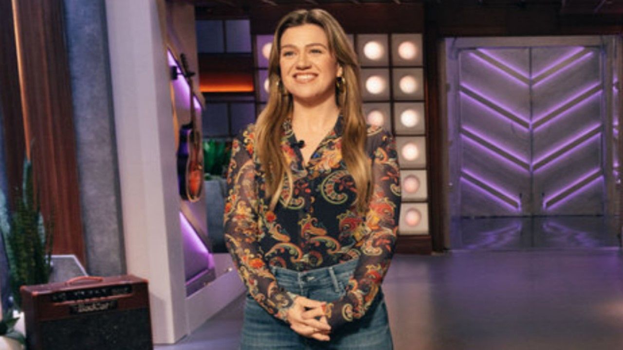 元ブランドン・ブラックストックの死後、ケリー・クラークソンは子どもの子育てにどのように取り組んでいると伝えられている