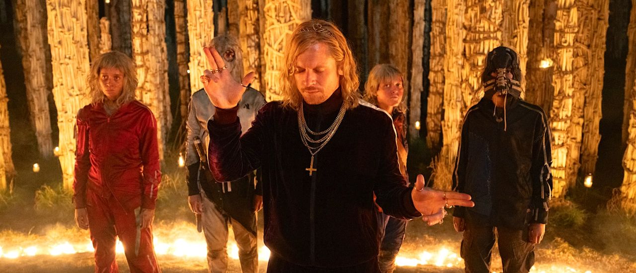 28年後:-ボーン・テンプルのレビュー:-ホラーの続編を期待していたが、これはまったくの別物だった