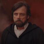 キャスリーン・ケネディが『スター・ウォーズ／最後のジェダイ』に対する否定的な反応に「怖気づいた」と主張したことを受けて、ライアン・ジョンソンはどう反応したか