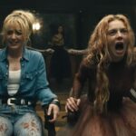 『レディ・オア・ノット2』のサマラ・ウィービングが誤って顔を殴られたことでnsfwの反応があり、スタッフは動揺した