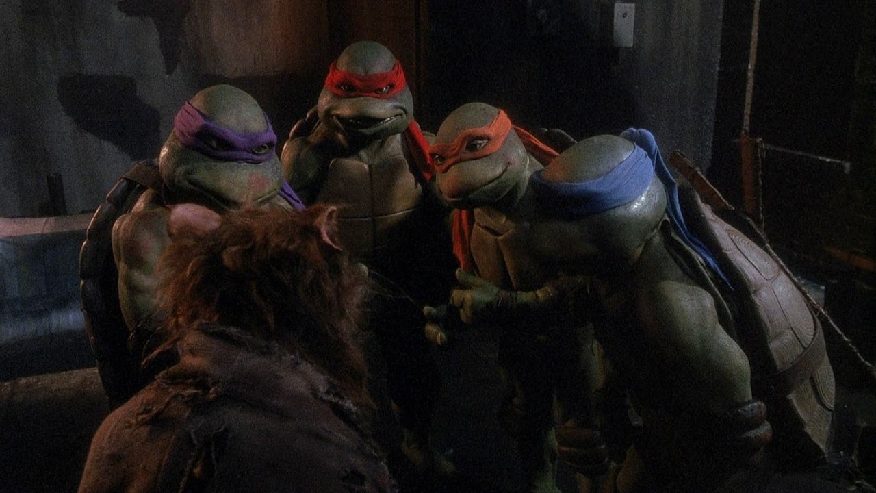このファンメイドの忍者タートルズのビデオを見て、実写の-tmnt-映画が半分でも成功することを期待しています