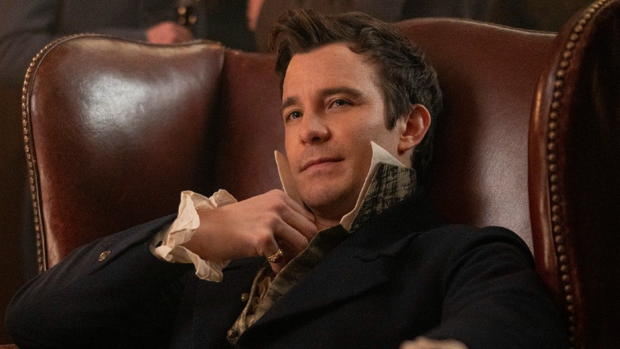 ブリジャートン大学のルーク・トンプソンが親密さコーディネーターについて意見を述べる最新の人物：「正直に言うと…」