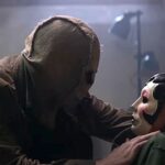 批評家らは『ストレンジャーズ：第3章』について同意、三部作は「慈悲深く」終わりを迎える