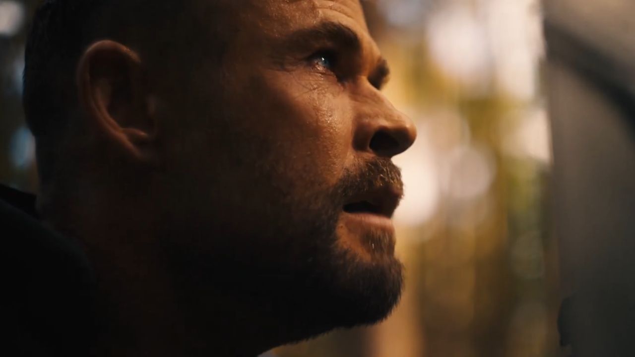 クリス・ヘムズワース、ソーがいかにして「テーブルの席を獲得した」かについて語ると、『アベンジャーズ／ドゥームズデイ・リターン』にさらに興奮する