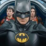 マイケル・キートンはフラッシュの後、再びバットマンに扮したが、予想通りではなかった