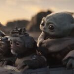 マンダロリアンとグローグを前に、ジョン・ファヴローがスター・ウォーズの未来について語る