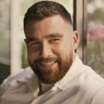 トラヴィス・ケルシーに引退の噂が飛び交う中、ママ・ドンナが自身の見解を語る