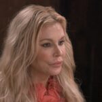 ブランディ・グランヴィルの胸部インプラントが彼女の長年にわたる顔面寄生虫の謎にどのようにつながったのか