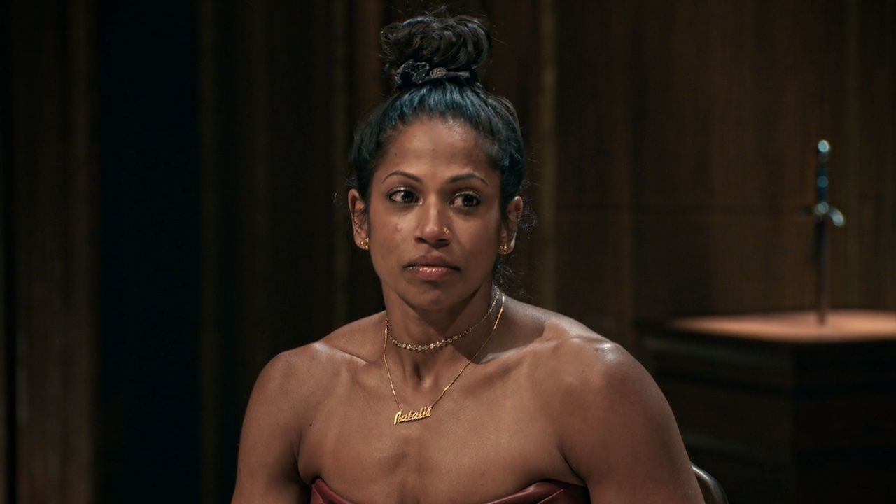 『トレイターズ』のスター、ナタリー・アンダーソンは、彼女の衣装についてのあなたのコメントをすべて聞いています