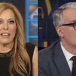 スポーツセンターの古典的なアンカー-2-人がソーシャル-メディアでお互いを騙し合っている