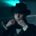 花嫁さん！エンディング：クリスチャン・ベイル、最後のショットが何を意味するのかを語る