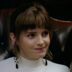 エマ・ワトソンが億万長者のボーイフレンドとの関係の中でどのように感じているかについてインサイダーが主張を削除